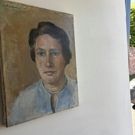 Rustic Portrait Oil Painting "Seated Woman" Refined Small Art Holland Art Shop