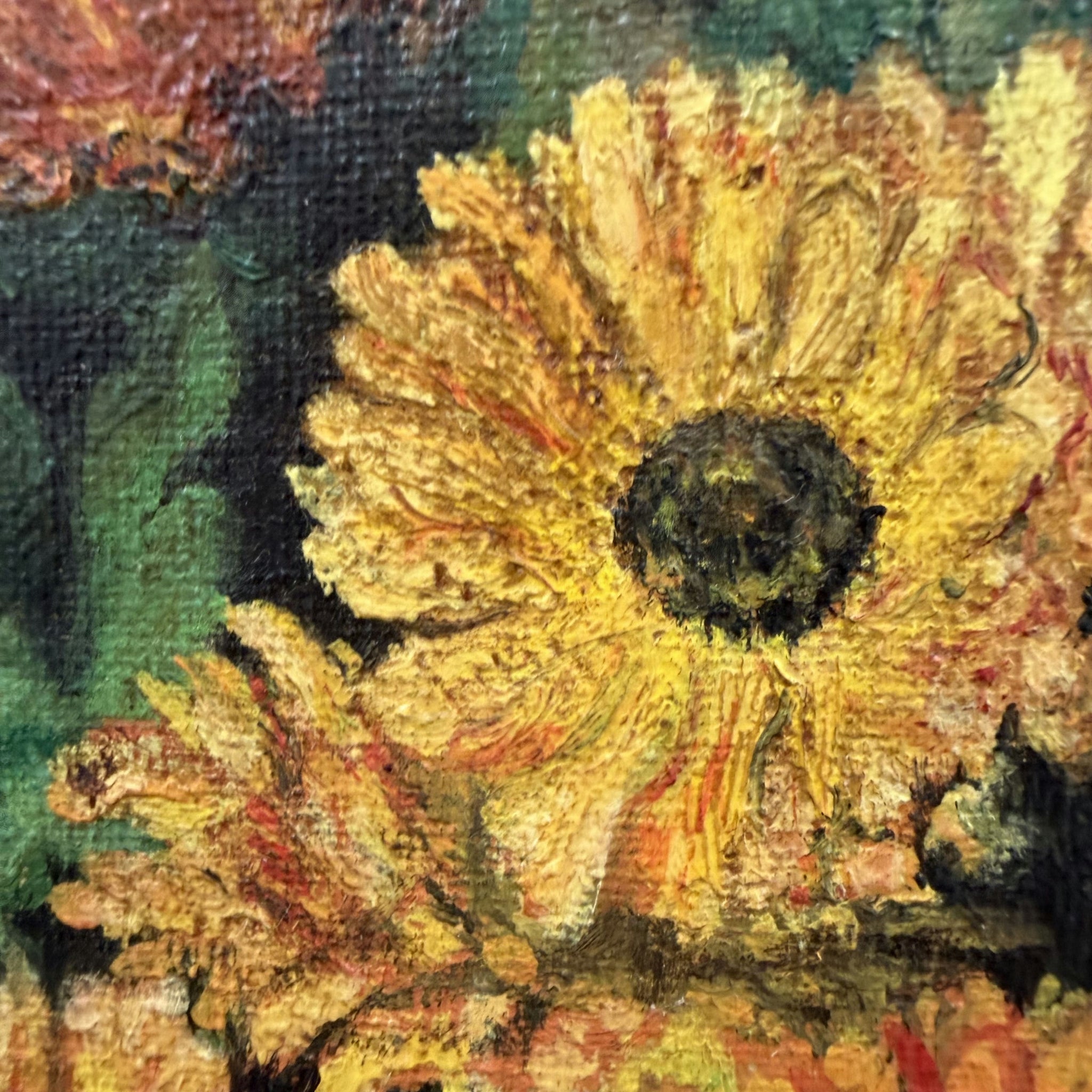 Handcrafted Flowery Still Life Oil Painting 