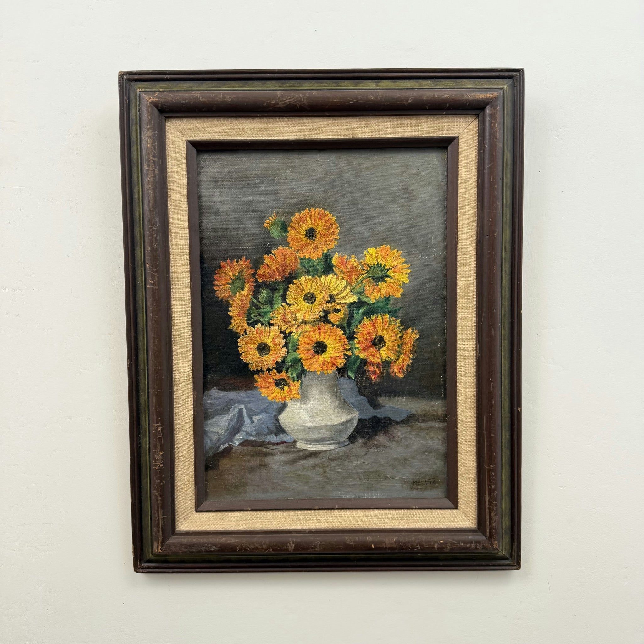 Handcrafted Flowery Still Life Oil Painting 