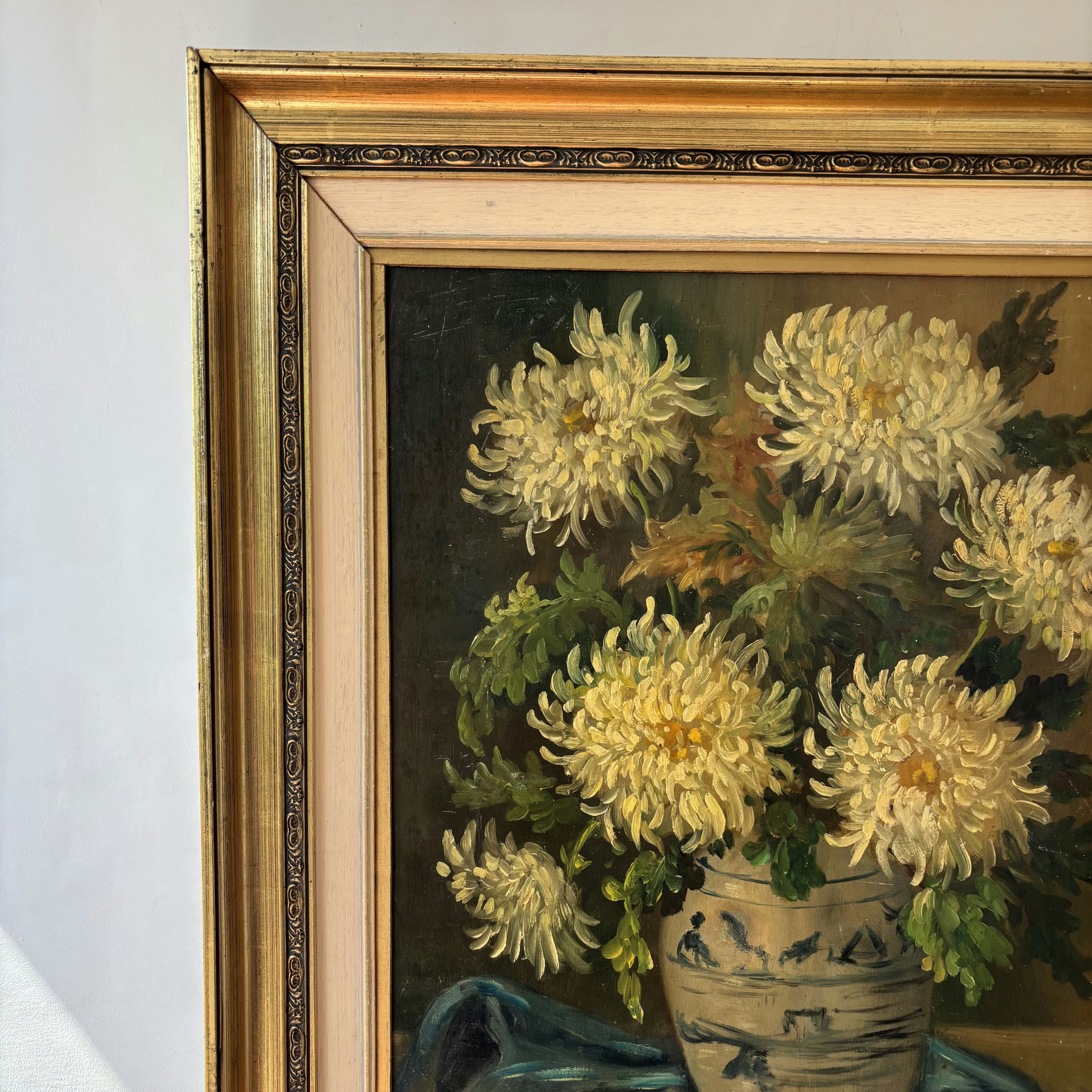 Traditional Flowery Still Life Oil Painting 