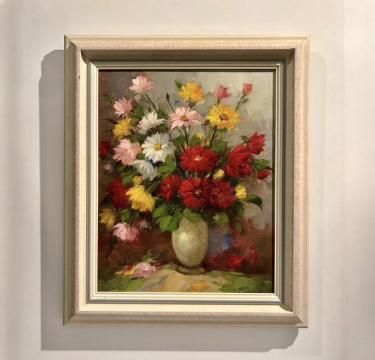 Vintage “COLORFUL FLOWER BOUQUET” Oil Painting – Mid 20th Century Still Life